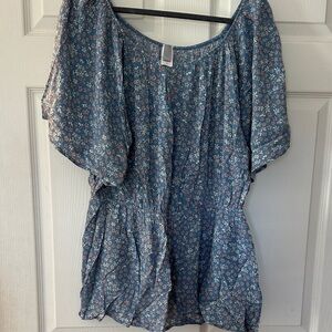 Honeyme Blue Floral Peasant Tunic Top